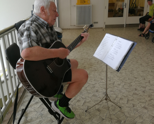 Kytarové vystoupení na DRO