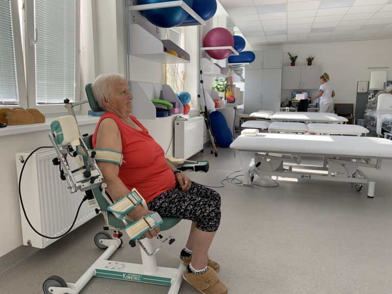 Rehabilitační lůžka FNUSA po roce otevřela v novém