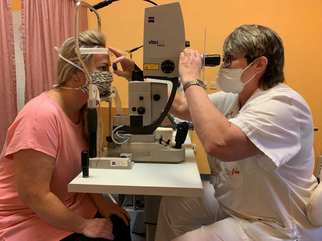 Oční lékaři FNUSA: Zrak je potřeba sledovat